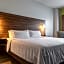 Holiday Inn Express & Suites ENSENADA CENTRO