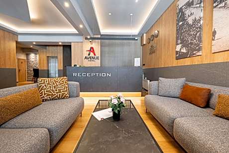 Avenue Hotel