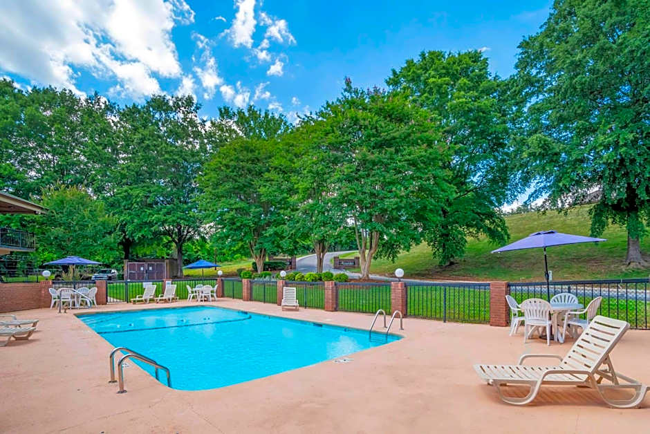 Quality Inn near Speedway