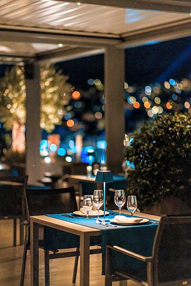 Palmon Bay Hotel & Spa