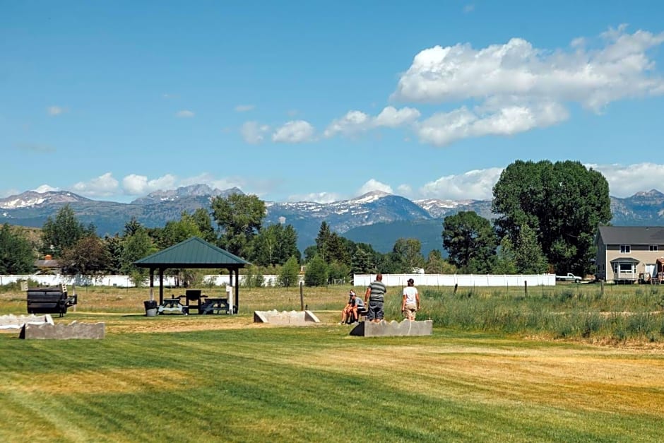 Teton Peaks Resort