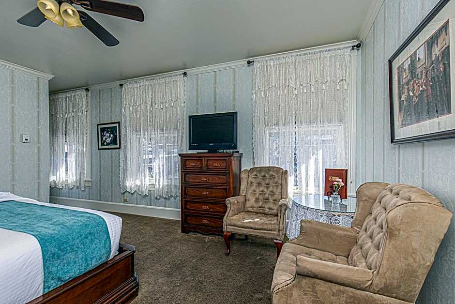 General Palmer Hotel