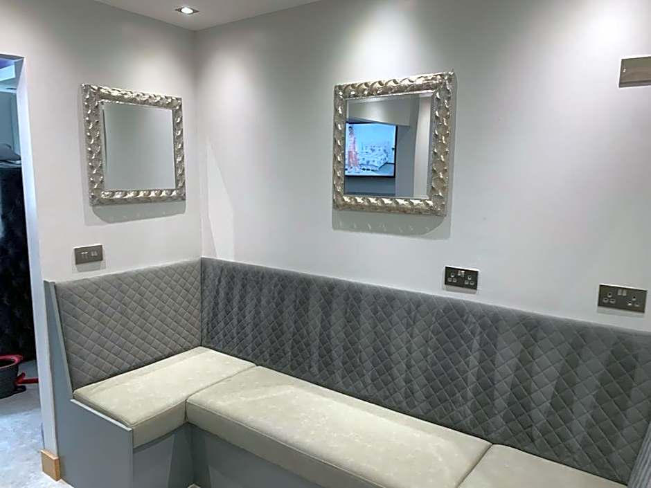 Belvedere Aparthotel - 83 Mount Pleasant