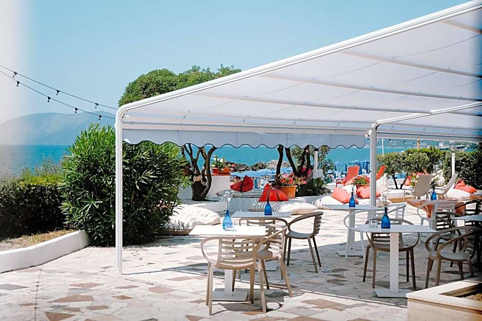 Beach Hotel Terracotta