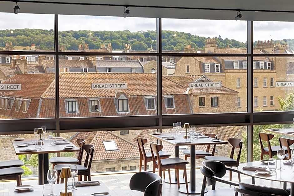 DoubleTree by Hilton Bath
