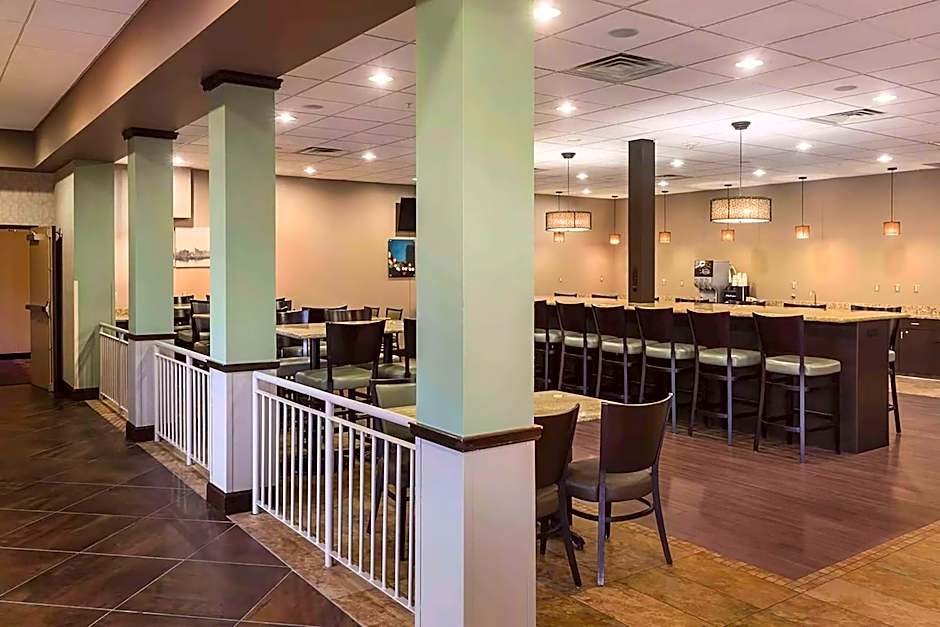 Wyndham Bloomington - Mall of America