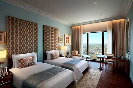 Deluxe Horizon View - 15% Discount on Food & Beverages - 1000 Credit points for SPA per room per stay