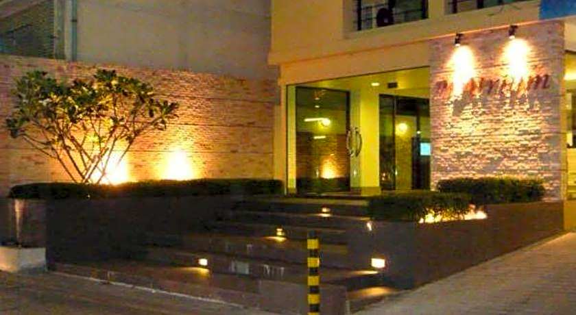 The Atrium Ratchada 13 Hotel