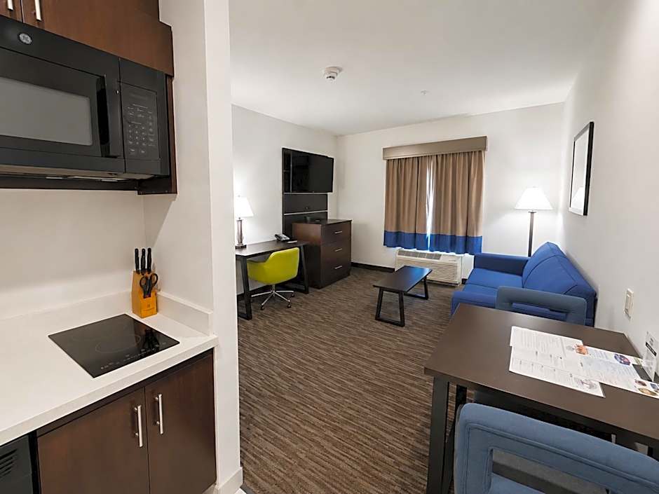 Atrium Hotel And Suites Dfw Airport