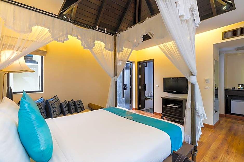 Photo 1 of 6 of Villa
