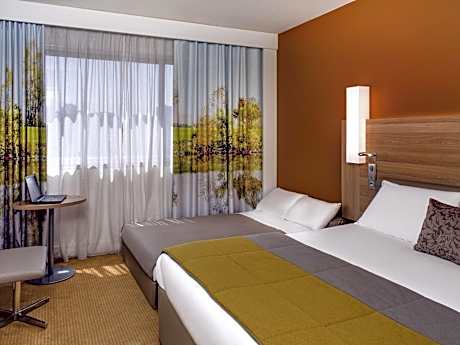 Family King Room with Sofa Bed