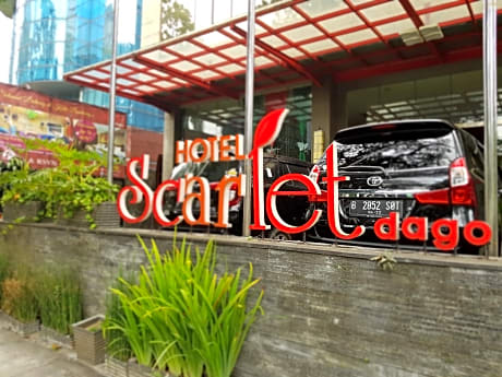 Scarlet Dago Hotel