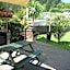 Queenstown Holiday Park Creeksyde