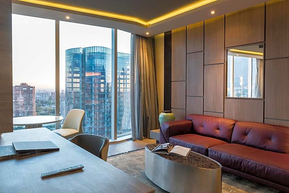 Icon Hotel