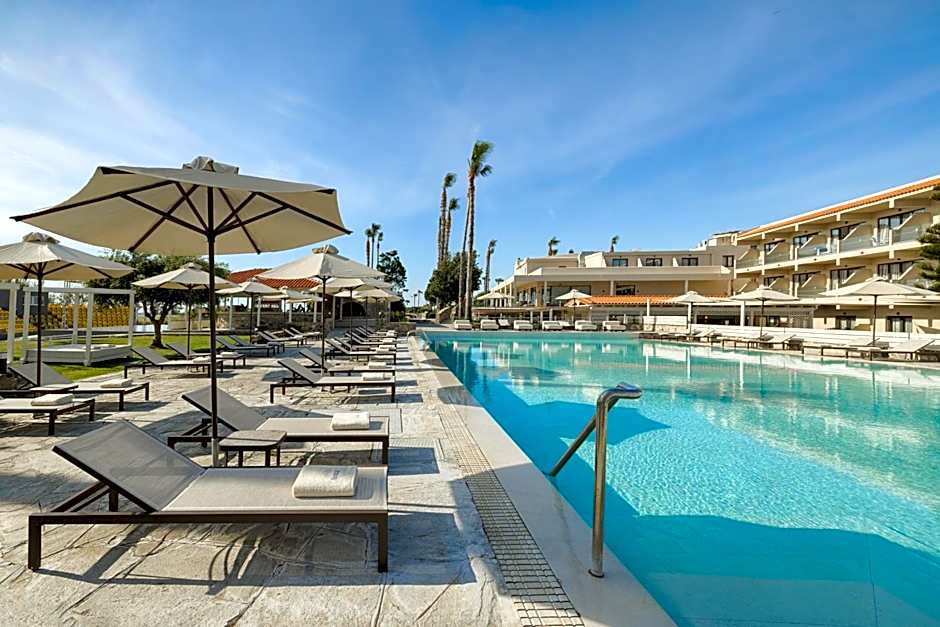 Atlantica Thalassa Hotel