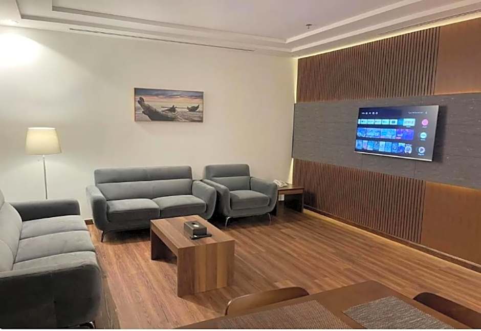 Palette Luxury Mirage Hotel