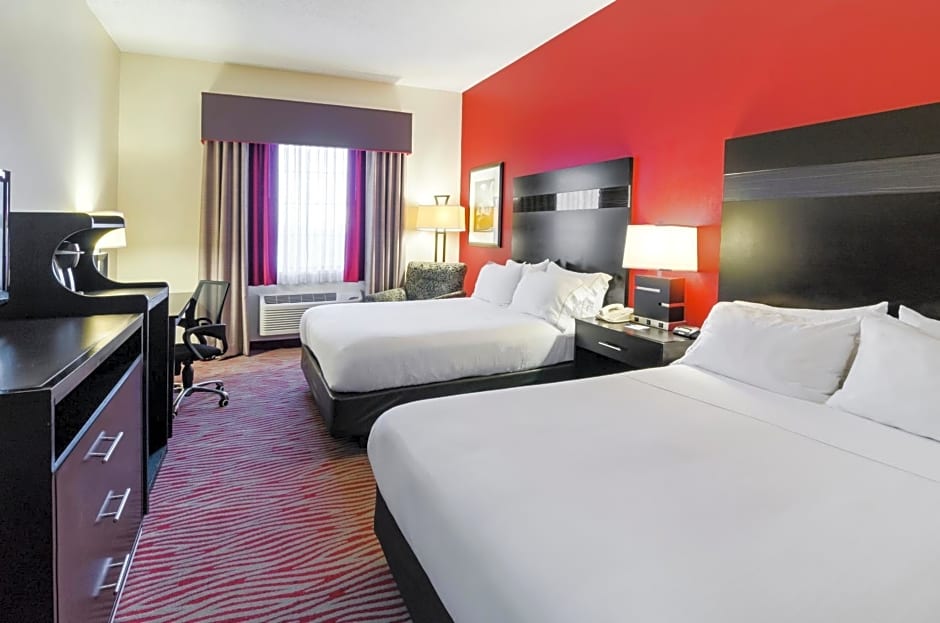 Holiday Inn Express Hotel & Suites Vinita, an IHG Hotel