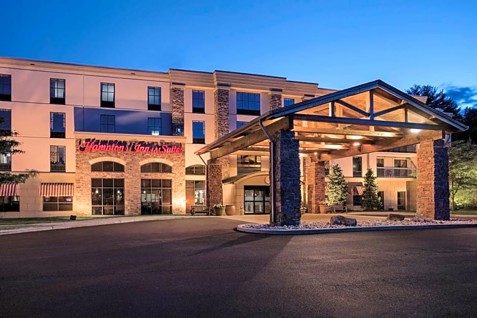 Hampton Inn By Hilton & Suites Lake George, NY