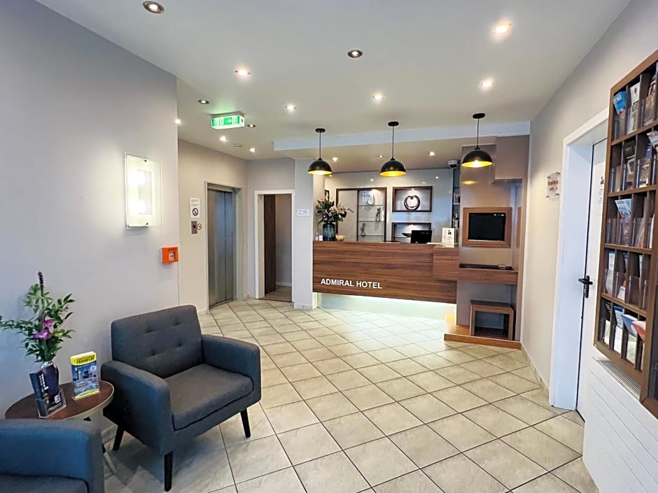 Admiral Hotel