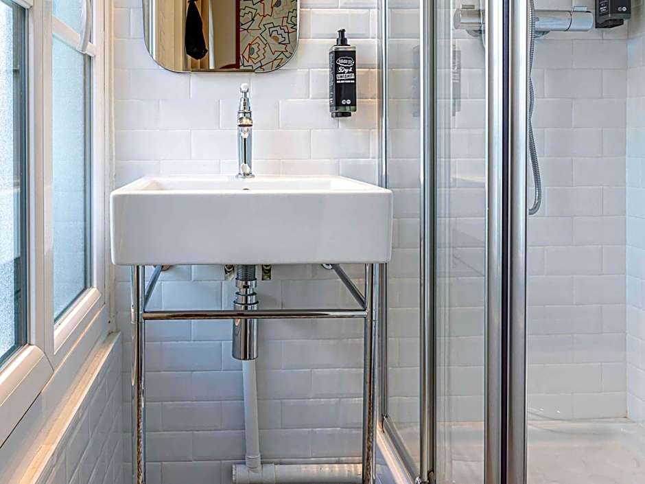 ibis Styles Paris Eiffel Cambronne