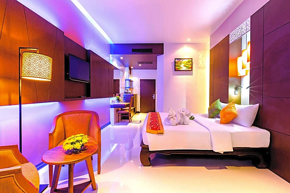 Photo 1 of 8 of Deluxe Grand 1 Double Bed or 2 Beds, Pool View