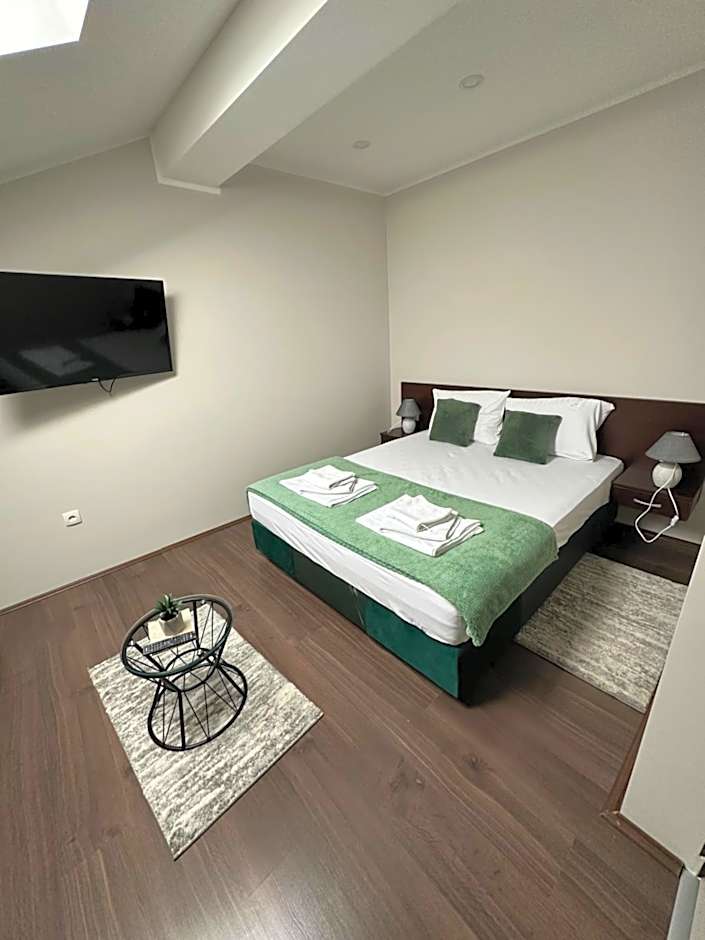 Fenix Apartments
