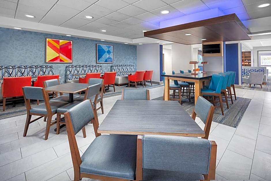Holiday Inn Express Hastings By IHG