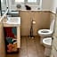 Room Saronno + B&B