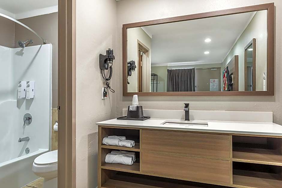 Red Roof Inn Raleigh Northeast - Downtown