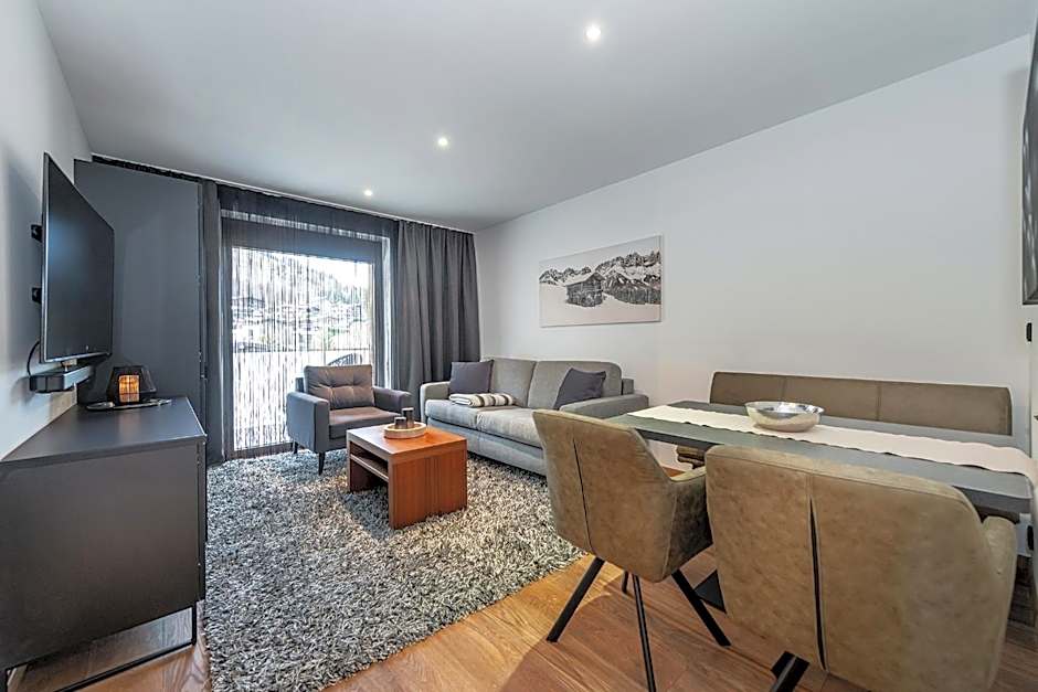 AlpenParks Hotel & Apartment Taxacher