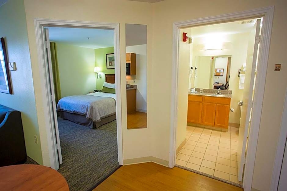 Candlewood Port Arthur/Nederland By IHG