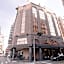 Waugh Den Business Hotel