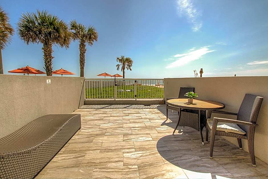 Beach House Inn