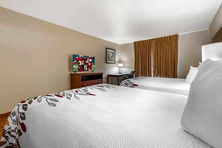 Red Roof Inn Charlestown