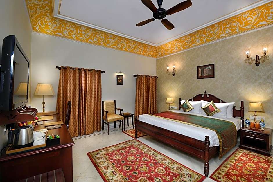 Photo 1 of 5 of Vasundhara Room