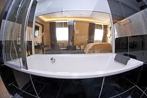 Montcalm Mayfair, Autograph Collection