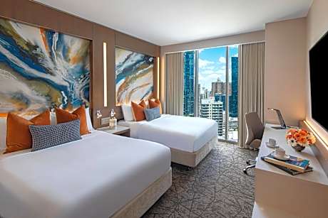 Guest room, 2 Queen, City view