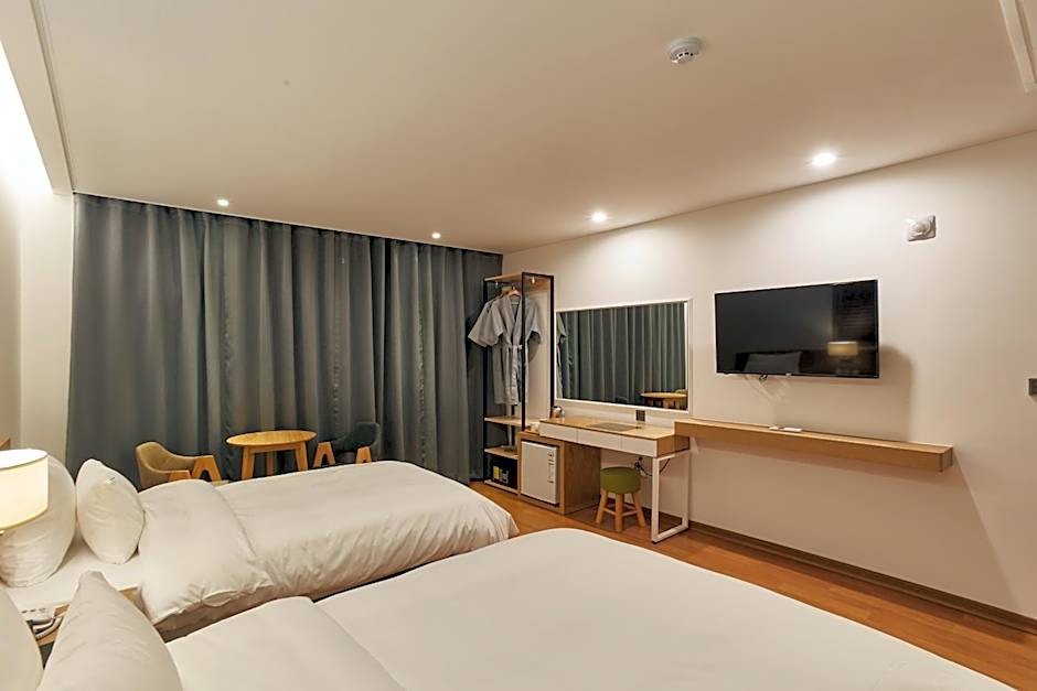 Hotel the maru
