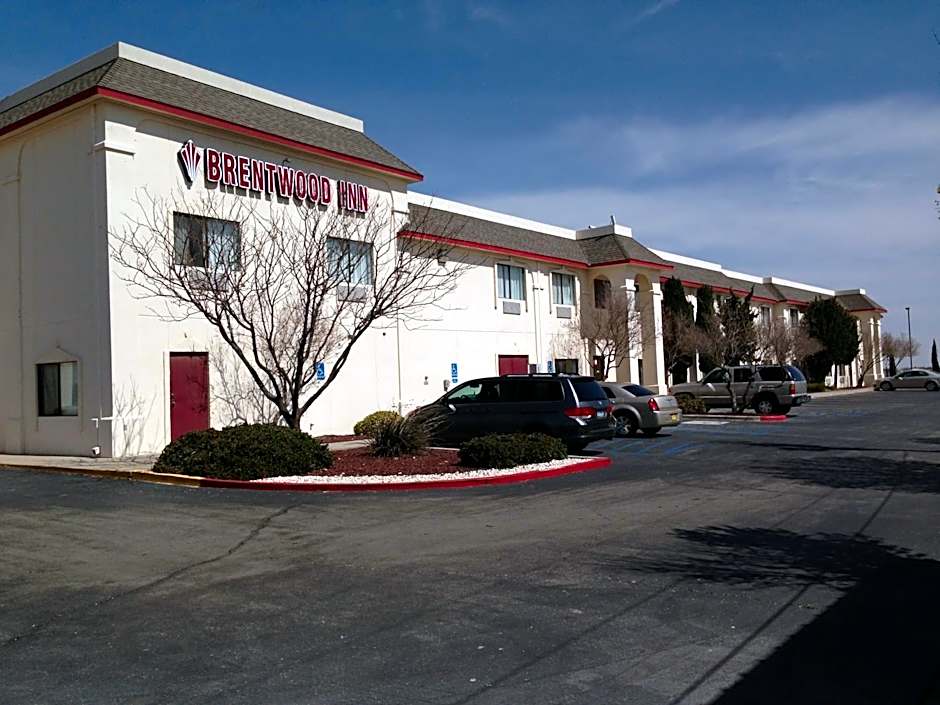 Brentwood Inn & Suites