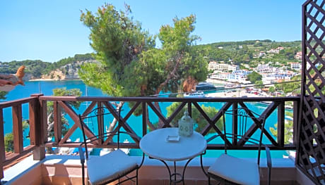 Liadromia Hotel