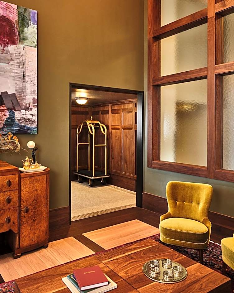 The Crawford Hotel