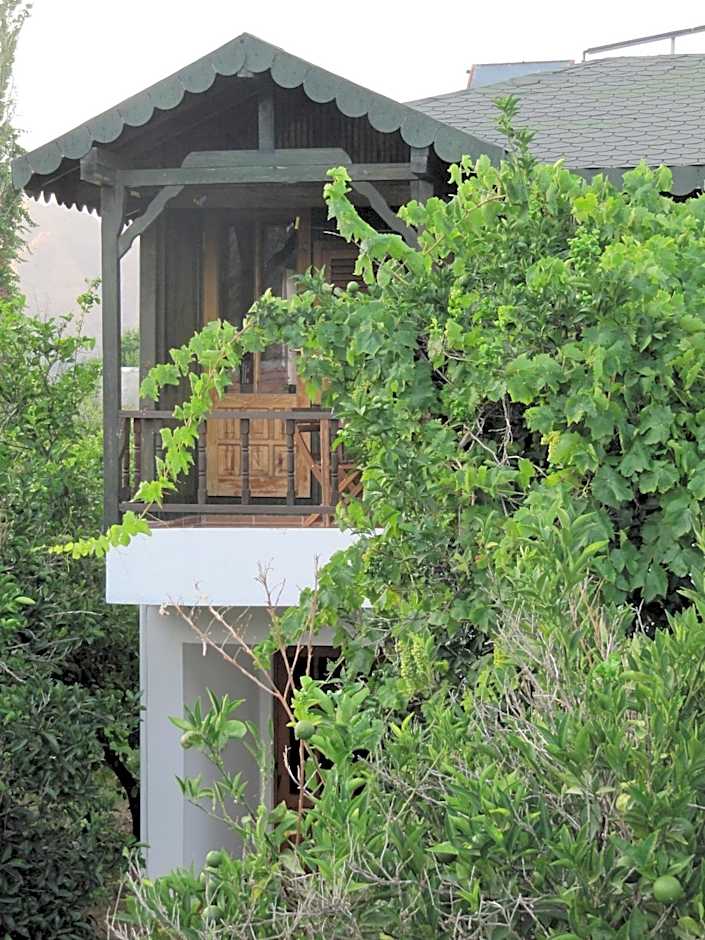 Baris Pension & Bungalows