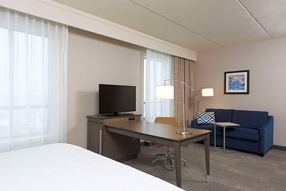 Hampton Inn By Hilton & Suites Grand Rapids Downtown