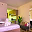 Stunning Sea View Studio Unit@ Horizons 101