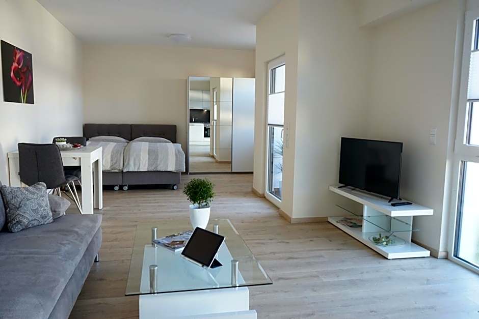 Photo 1 of 9 of Studio, Balcony