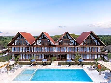 Riverside Hotel Chachalacas