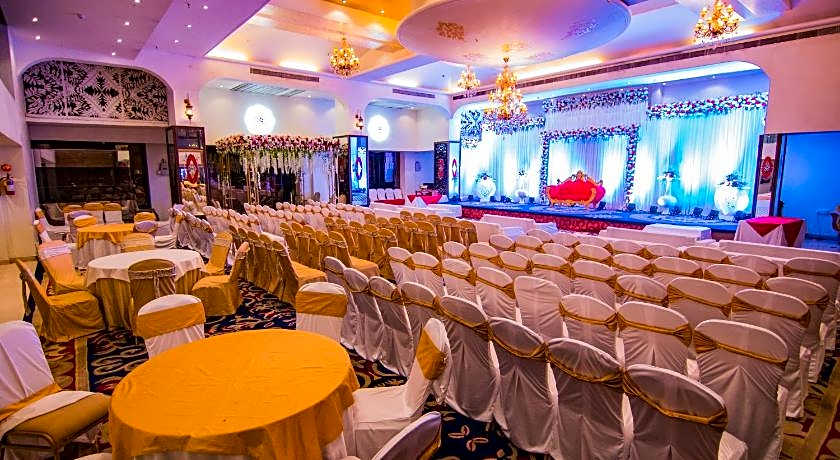 Hotel The Nagpur Ashok 