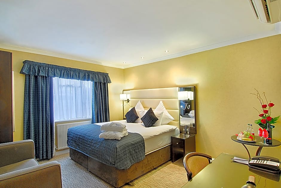 Park Grand Hyde Park