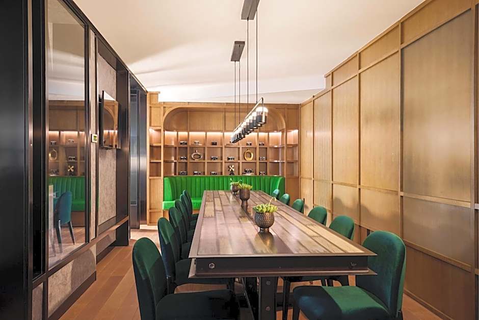 Renaissance New York Flushing Hotel at Tangram