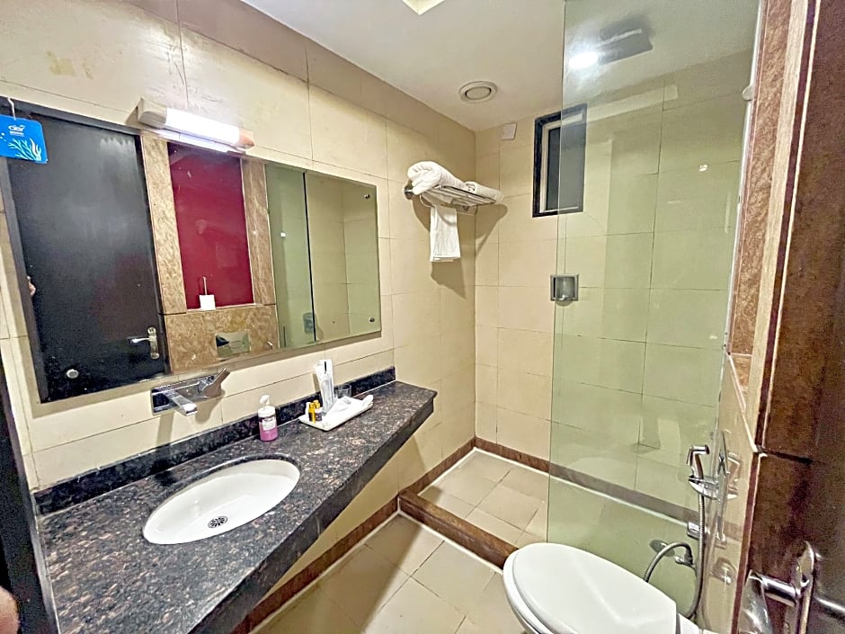 The Grand Orion - Kailash Colony